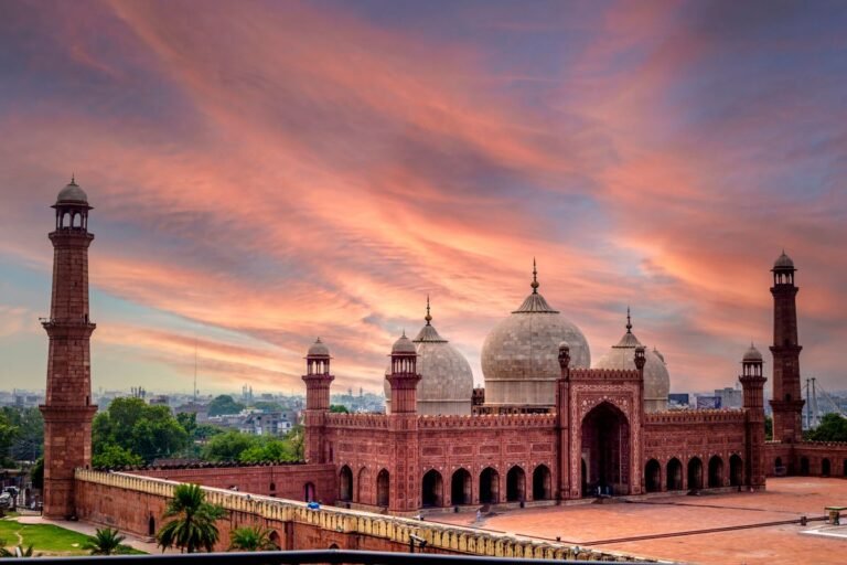 Badshahi Mosque Lahore — custom woven labels in Lahore Pakistan